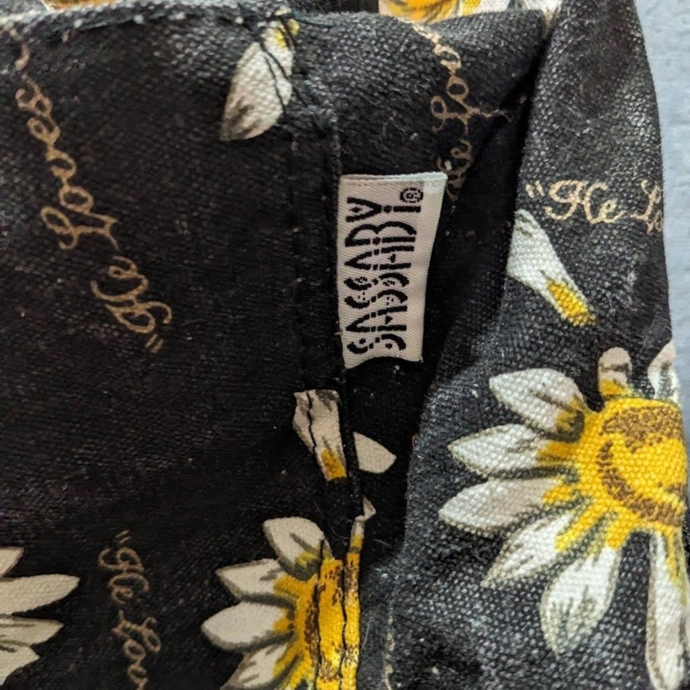 Vintage Sassaby Daisy Floral Mini Backpack Black He Loves Me 90s Sling Bag Y2K - Picture 2 of 16